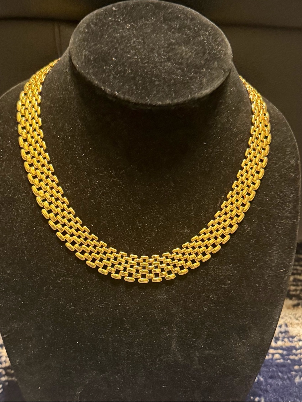 Retired Premier Designs Gold Tone Necklace